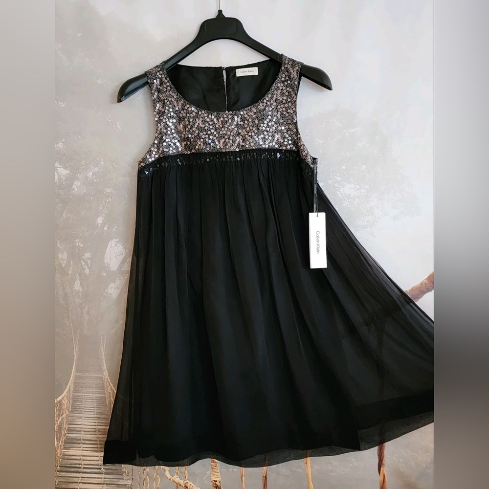 Calvin Klein Silk Sleeveless Babydoll Cocktail Dress w/Sequined in Silver Yoke